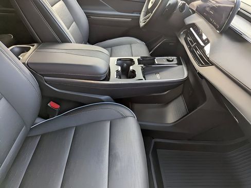 New 2025 Buick Enclave Sport Touring w/ Super Cruise Package image 19