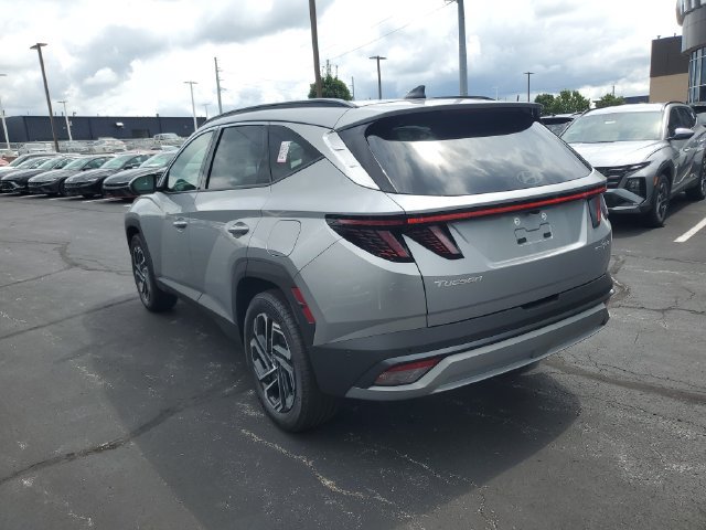 New 2026 Hyundai Tucson Limited AWD/4WD image 3