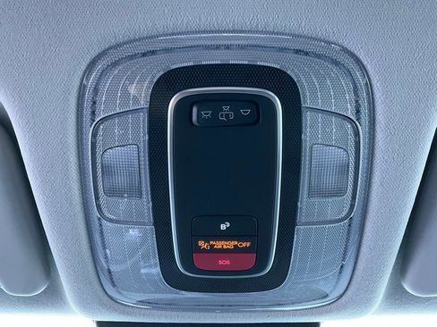 Used 2025 Hyundai Kona SEL image 17