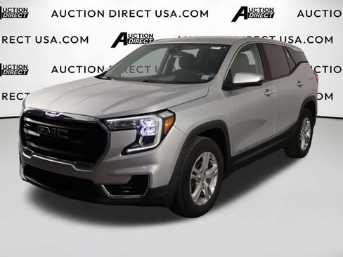 Used 2022 GMC Terrain SLE FWD image 1