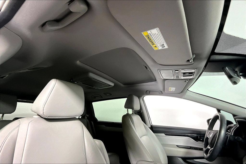 Used 2024 Honda Odyssey Touring image 22