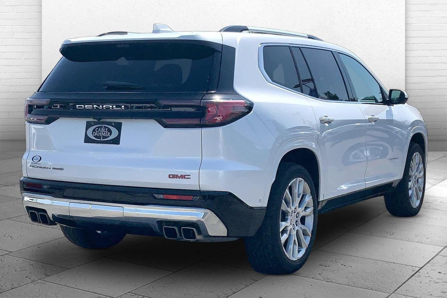 Used 2024 GMC Acadia Denali w/ Super Cruise Package AWD/4WD image 12