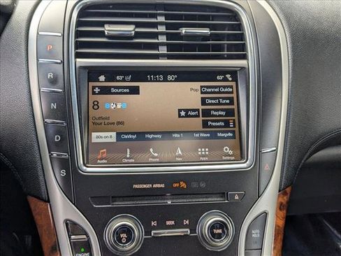 Used 2018 Lincoln MKX Reserve w/ Lincoln MKX Climate Package image 12