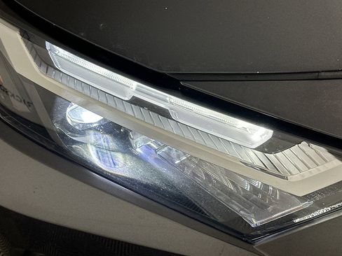 Used 2024 Toyota RAV4 XLE image 9