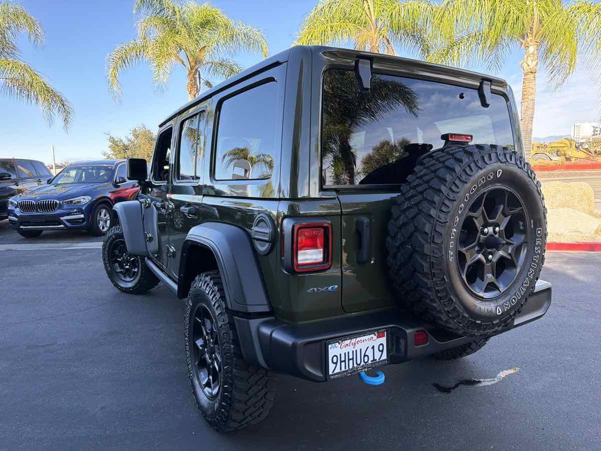 Used 2023 Jeep Wrangler Unlimited w/ 8.4" Radio Group AWD/4WD image 13