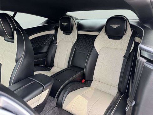 Used 2020 Bentley Continental GT AWD/4WD image 38