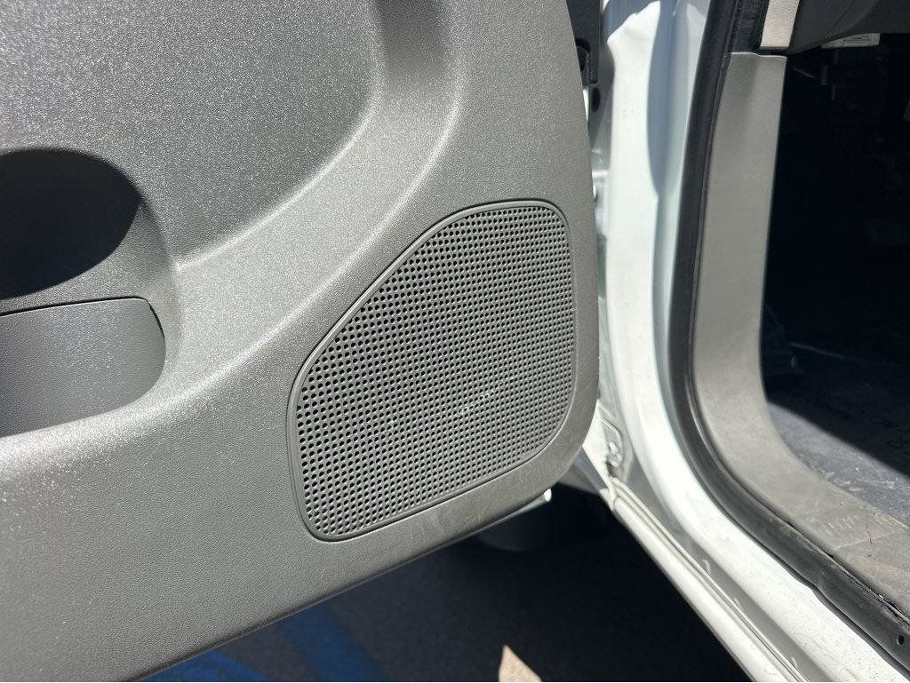 Used 2021 Nissan Frontier S RWD image 36
