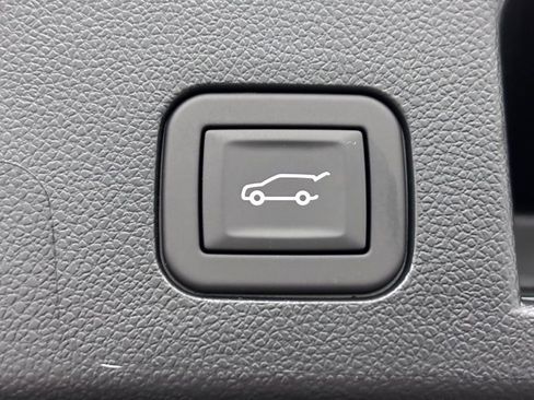 New 2026 GMC Terrain Elevation w/ Elevation Premium Package image 11