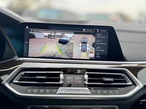 Used 2020 BMW X5 xDrive40i w/ Premium Package image 15