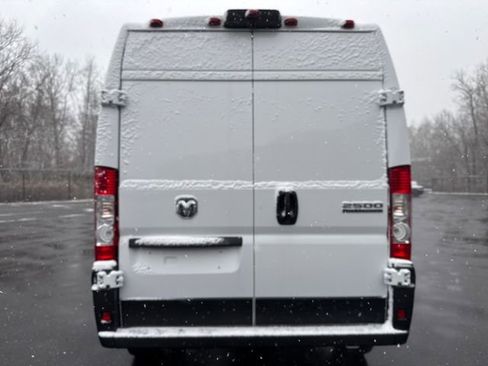 New 2025 RAM ProMaster 2500 w/ Power Group image 8