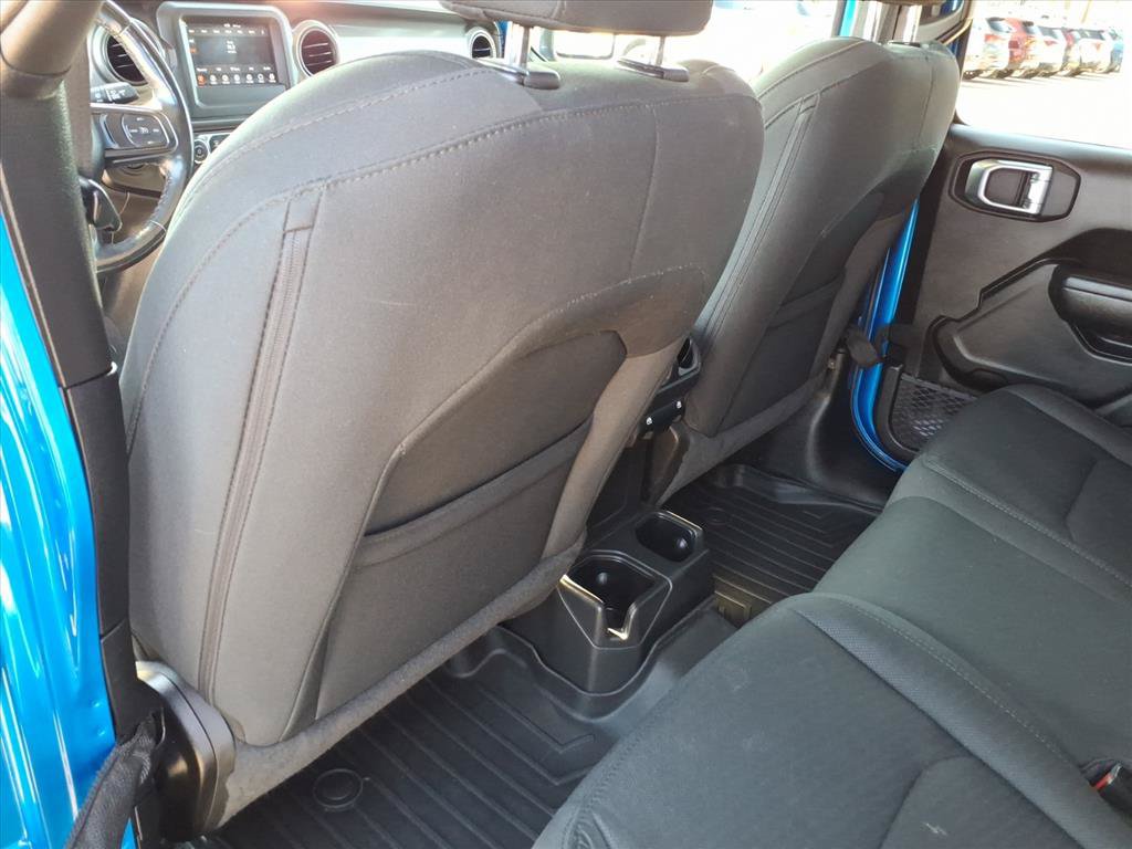 Used 2022 Jeep Gladiator Sport AWD/4WD image 15