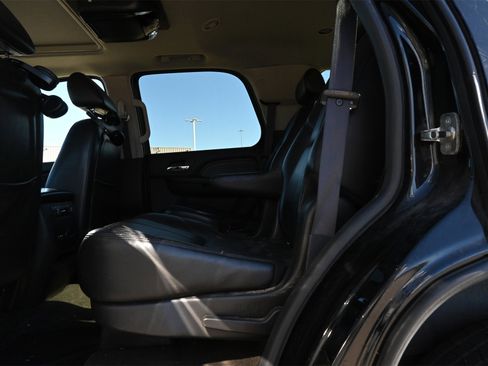 Used 2008 GMC Yukon Denali image 20