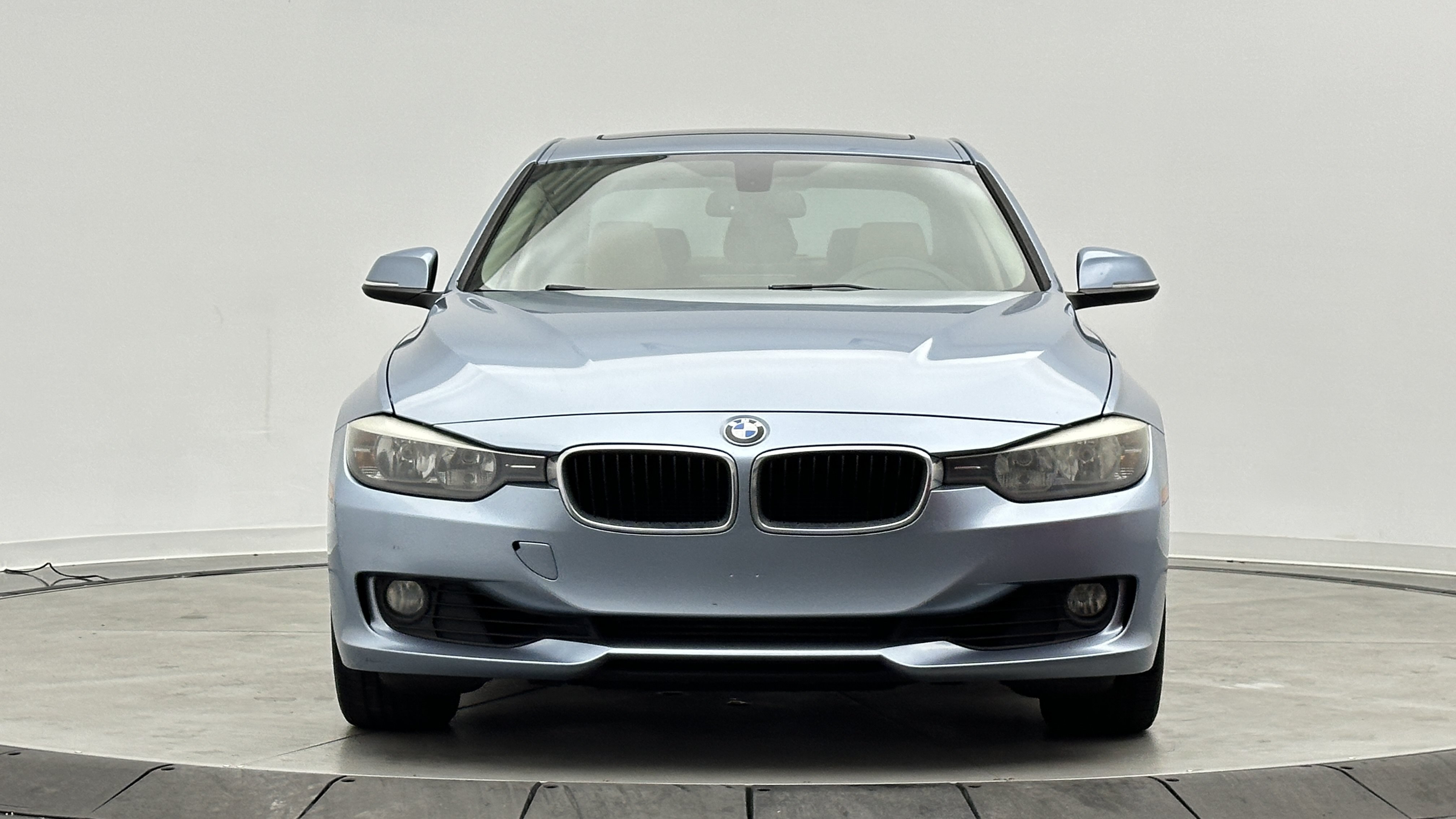 Used 2014 BMW 328i Sedan RWD image 2