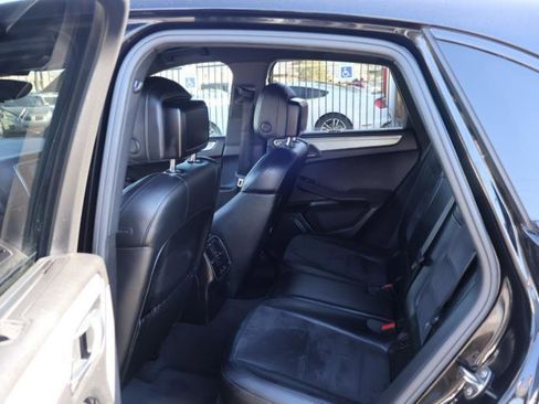 Used 2017 Porsche Macan GTS image 41