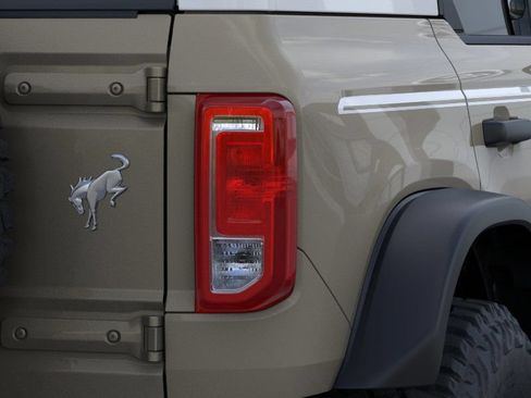 Used 2026 Ford Bronco Heritage Edition AWD/4WD image 27