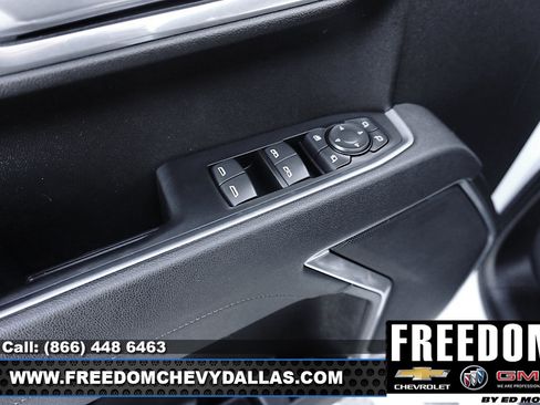 Used 2025 GMC Sierra 1500 SLT image 33