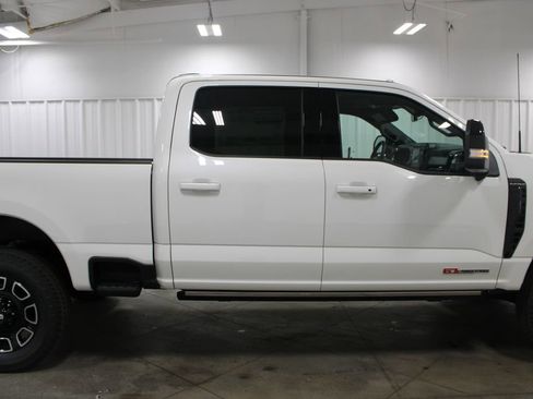 New 2026 Ford F250 Platinum image 10