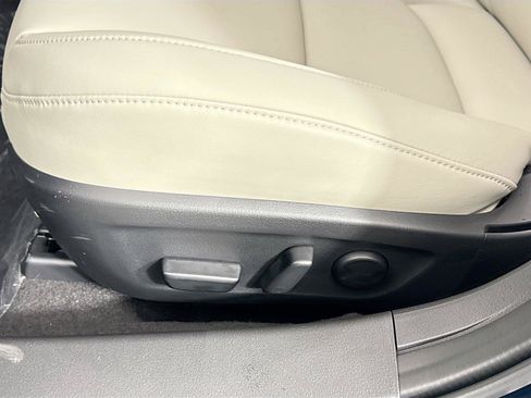 New 2026 MAZDA MAZDA3 2.5 S Sedan w/ Preferred Pkg FWD image 32