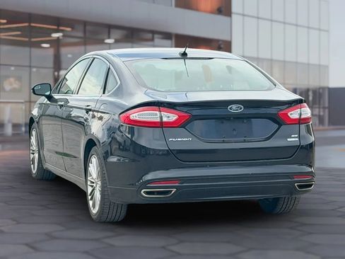 Used 2016 Ford Fusion SE w/ Equipment Group 202A AWD/4WD image 7