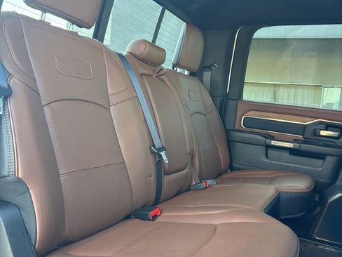 Used 2024 RAM 3500 Limited w/ Safety Group image 35