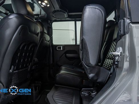 Used 2021 Jeep Gladiator Rubicon image 26