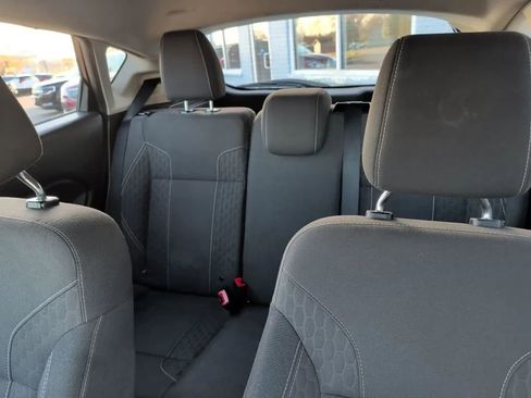 Used 2019 Ford Fiesta SE w/ Equipment Group 201A FWD image 19