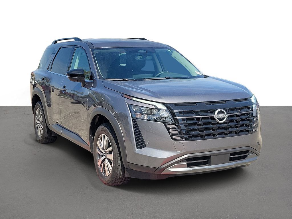 Certified 2026 Nissan Pathfinder SL AWD/4WD image 2