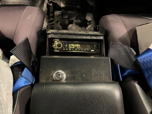 Used 1990 Jeep Wrangler Sahara image 20