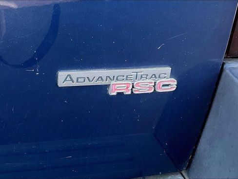 Used 2006 Ford Explorer XLT image 8