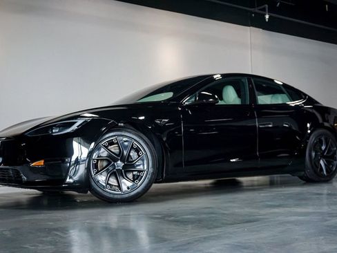 Used 2026 Tesla Model S AWD/4WD image 76