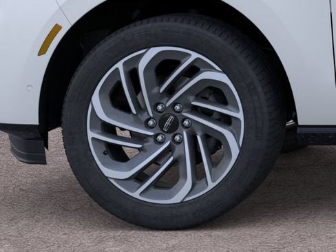 New 2026 Lincoln Navigator Reserve AWD/4WD image 19