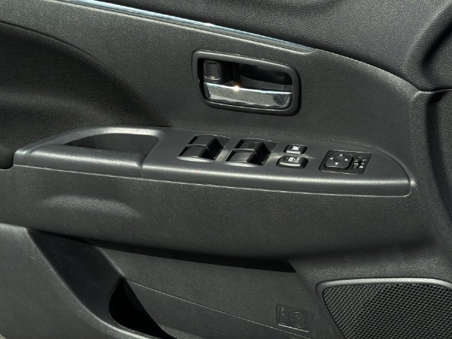 Used 2024 Mitsubishi Outlander Sport ES AWD/4WD image 31