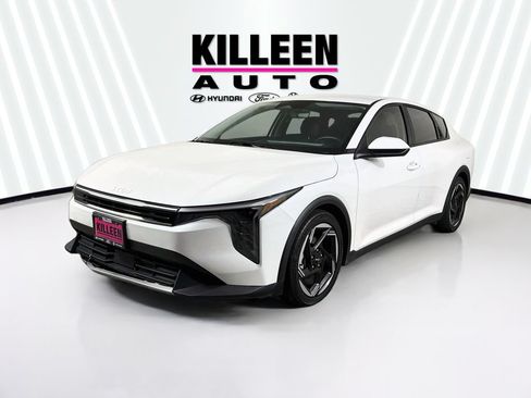Used 2025 Kia K4 EX FWD image 3