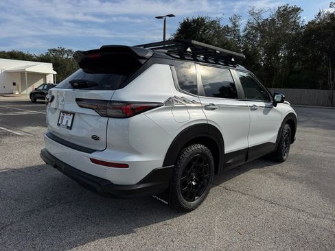 New 2026 Mitsubishi Outlander Trail Edition image 8