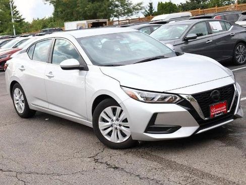 Certified 2023 Nissan Sentra S FWD image 2