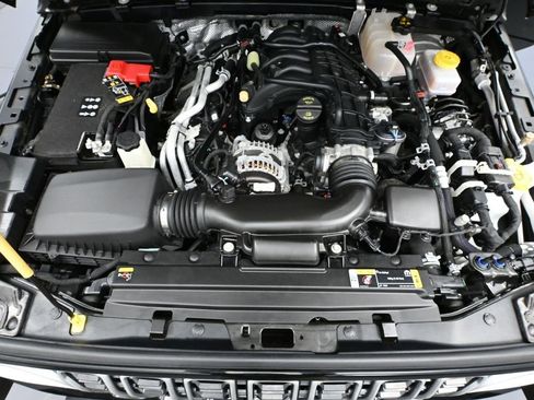 Used 2024 Jeep Wrangler Sahara AWD/4WD image 44