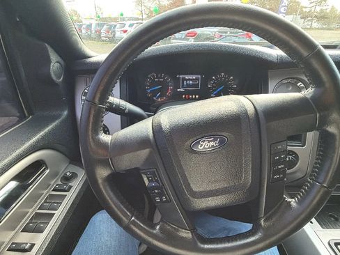 Used 2016 Ford Expedition EL XLT image 5