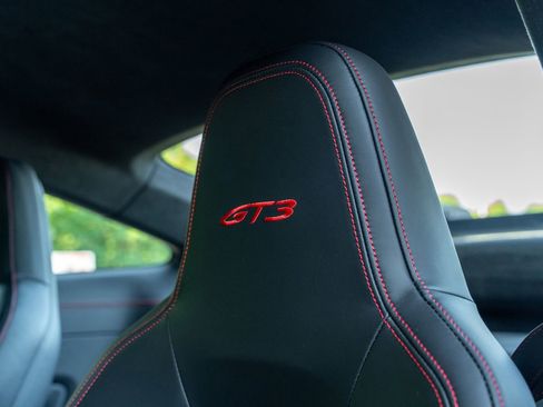 Certified 2023 Porsche 911 GT3 image 31