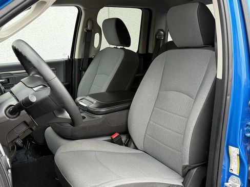 Used 2024 RAM 1500 Classic SLT image 12