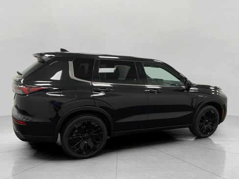 New 2026 Mitsubishi Outlander LE AWD/4WD image 34