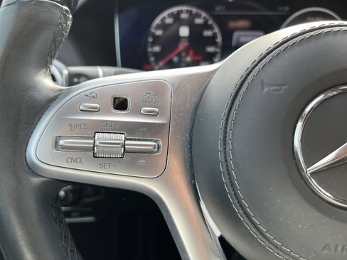 Used 2019 Mercedes-Benz S 560 4MATIC Sedan image 19