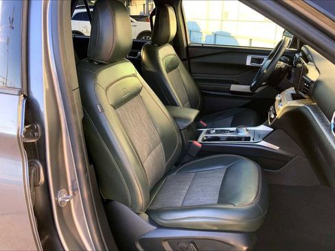 Used 2022 Ford Explorer Timberline image 8