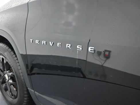 Used 2020 Chevrolet Traverse LS w/ LPO, Floor Liner Package AWD/4WD image 11