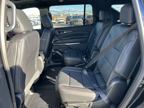 New 2026 Chevrolet Traverse Z71 w/ Enhanced Driving Package image 25