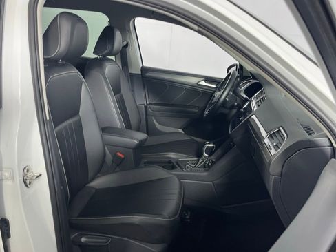 Used 2024 Volkswagen Tiguan Wolfsburg Edition image 33