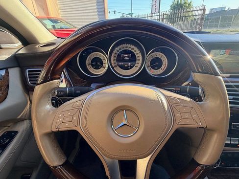 Used 2014 Mercedes-Benz CLS 550 image 16