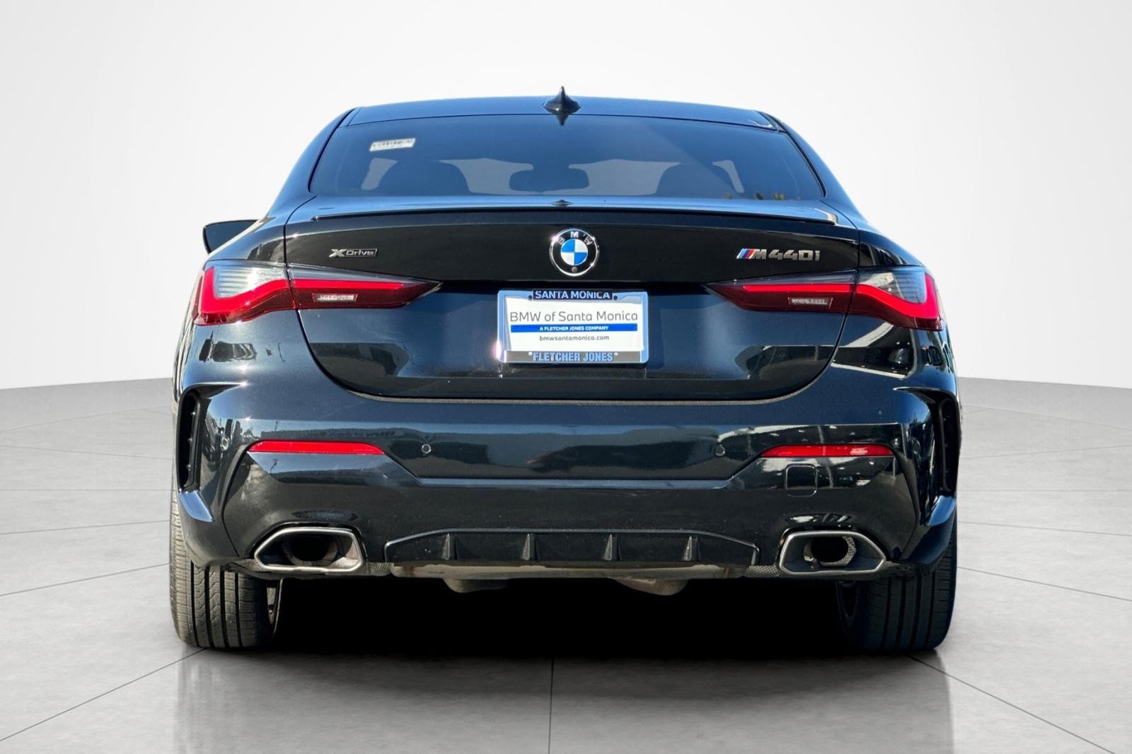 Used 2023 BMW 440i xDrive Coupe w/ Premium Package AWD/4WD image 4