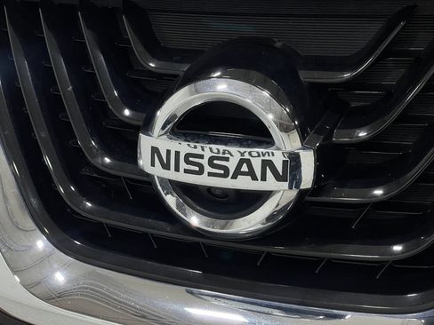 Used 2017 Nissan Murano Platinum w/ Platinum Technology Package AWD/4WD image 37