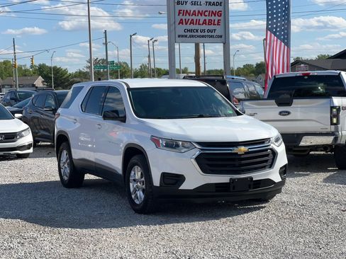 Used 2019 Chevrolet Traverse LS AWD/4WD image 1