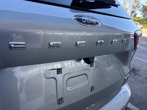 Used 2024 Ford Escape ST-Line image 32